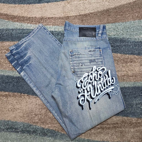 Ecko Unltd Jeans Men’s 34 Light Wash Baggy Denim Big Logo Embroidered Hip Hop